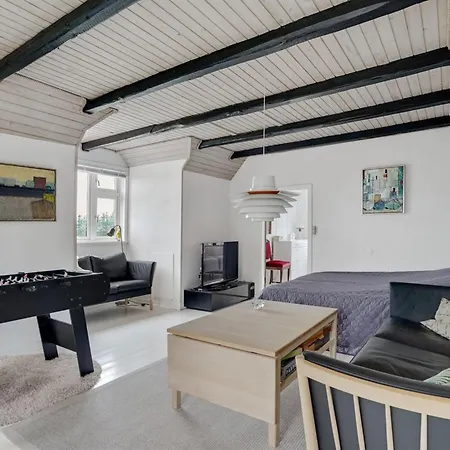 בית נופש Thorlak - 1km From The Sea By Interhome *