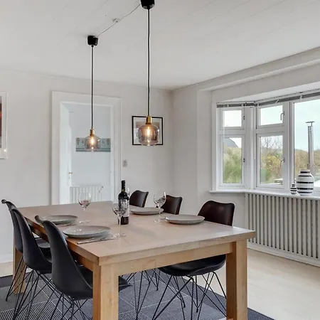 Thorlak - 1km From The Sea By Interhome *