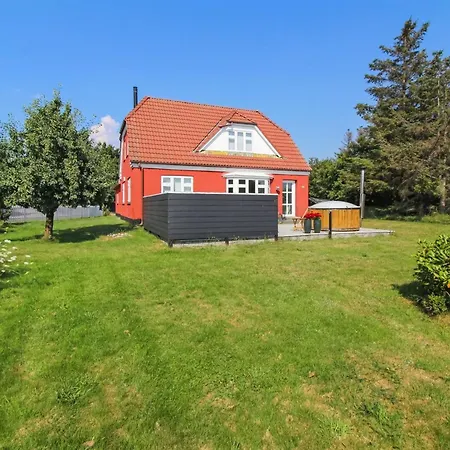 Thorlak - 1km From The Sea By Interhome Blåvand